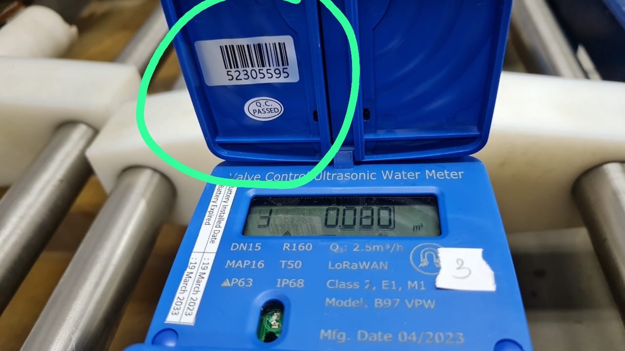Valve control ultrasonic smart water meter device